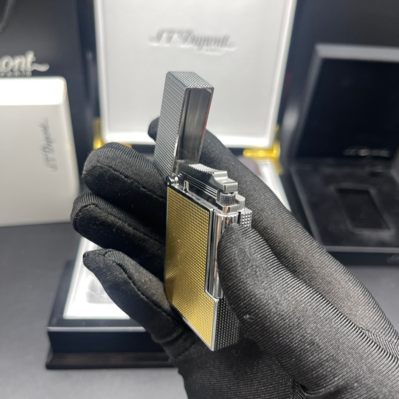 S.T. Dupont Le Grand Diamond Head Palladium Lighter Rose gold