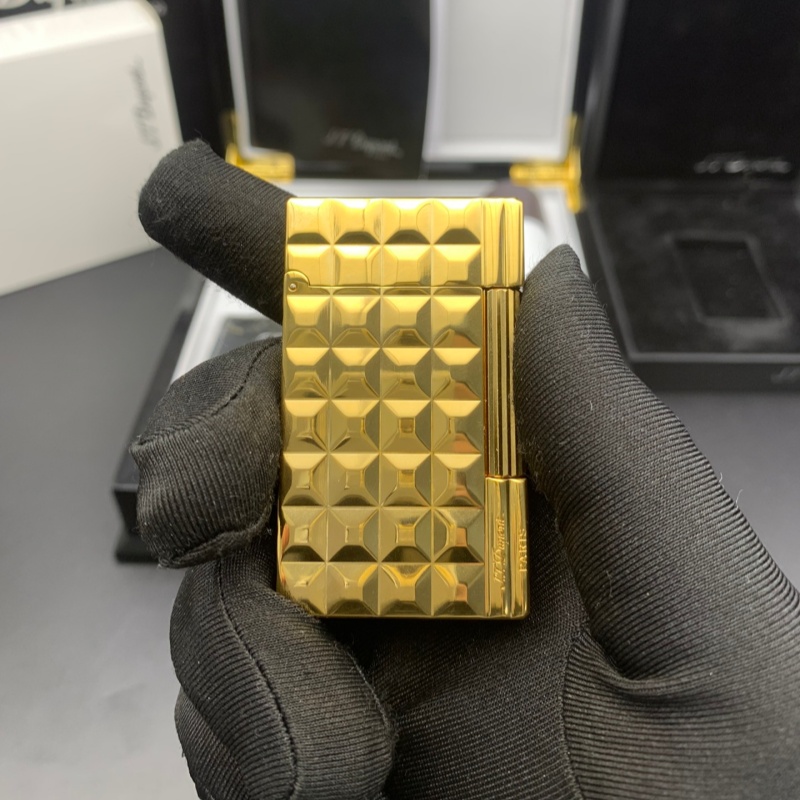 S.T. Dupont Le Grand Diamond Head Gold Lighter