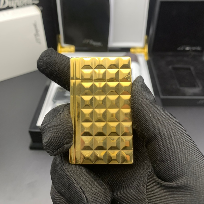 S.T. Dupont Le Grand Diamond Head Gold Lighter