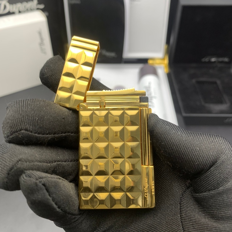 S.T. Dupont Le Grand Diamond Head Gold Lighter