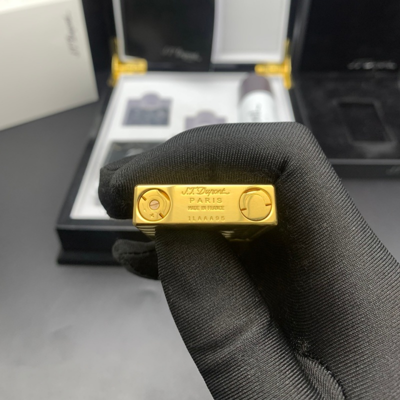 S.T. Dupont Le Grand Diamond Head Gold Lighter