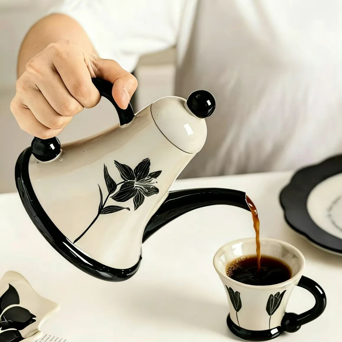 The Midnight Lily Teapot Set (3-Piece)