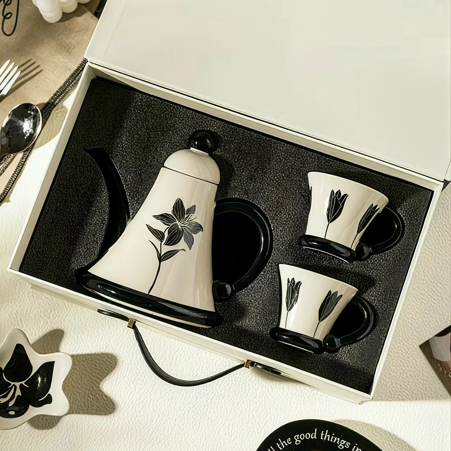 The Midnight Lily Teapot Set (3-Piece)