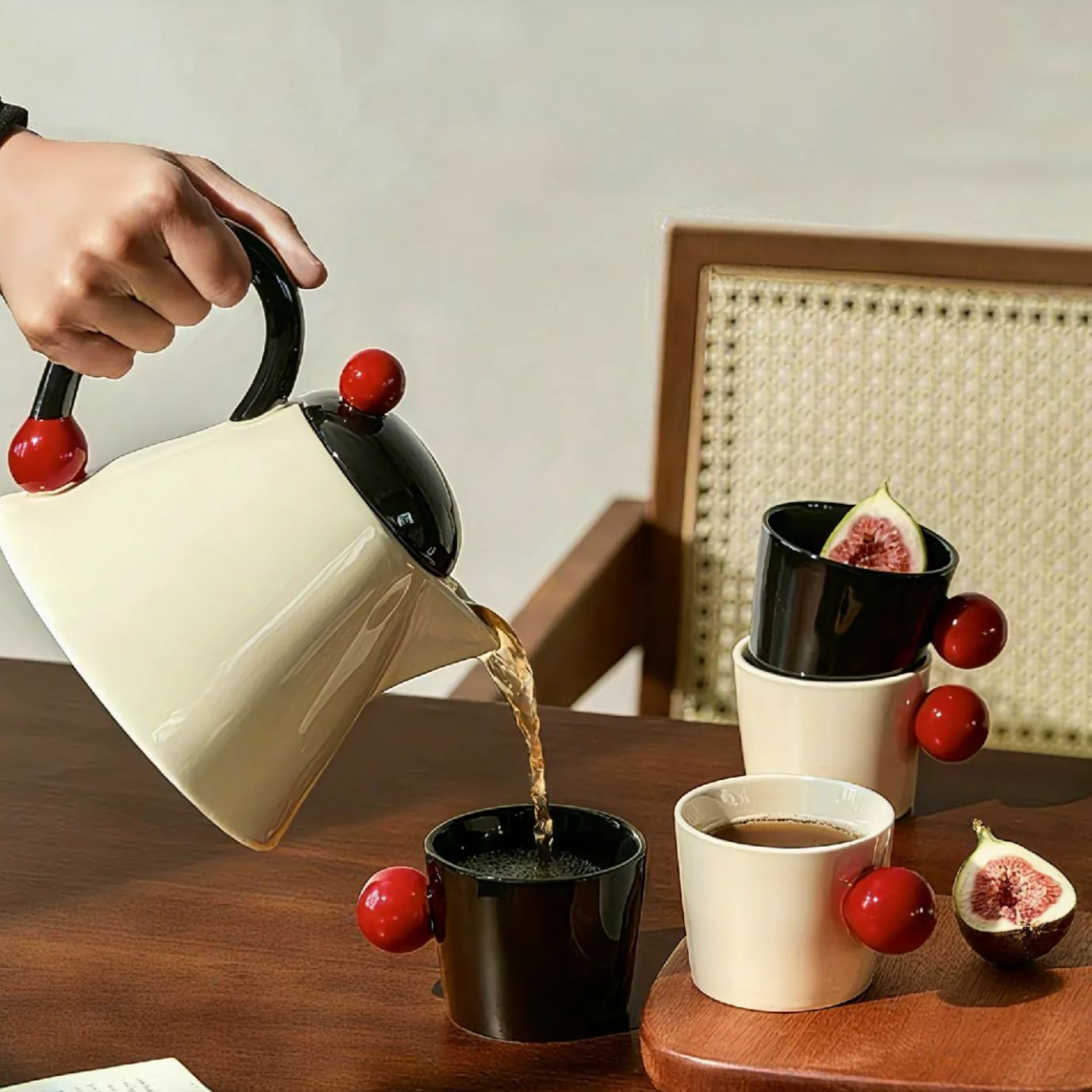 The Bauhaus Sphere Teapot Set 
