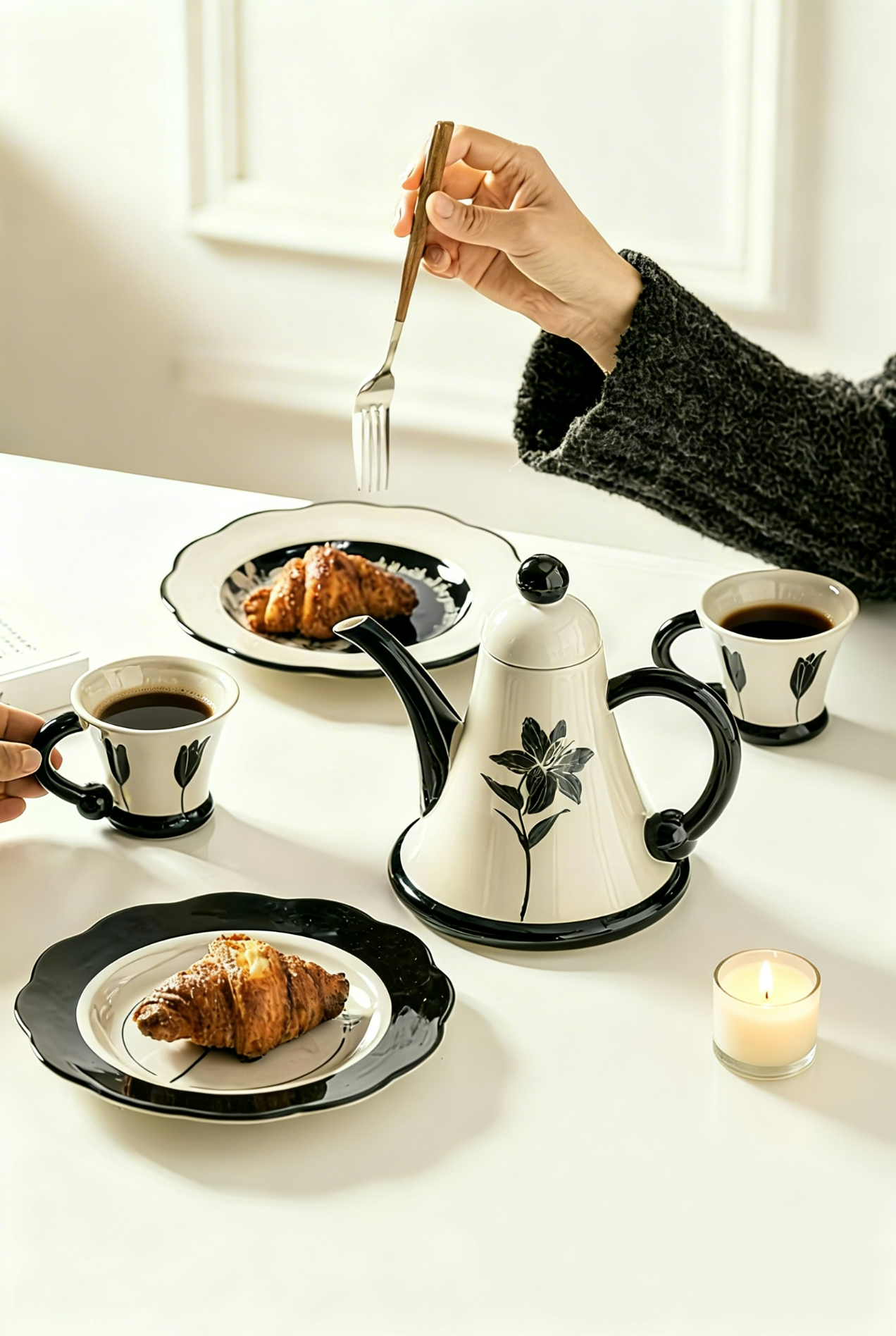 The Midnight Lily Teapot Set (3-Piece)