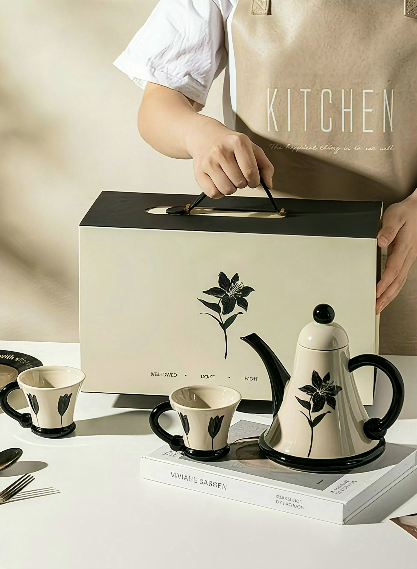 The Midnight Lily Teapot Set (3-Piece)