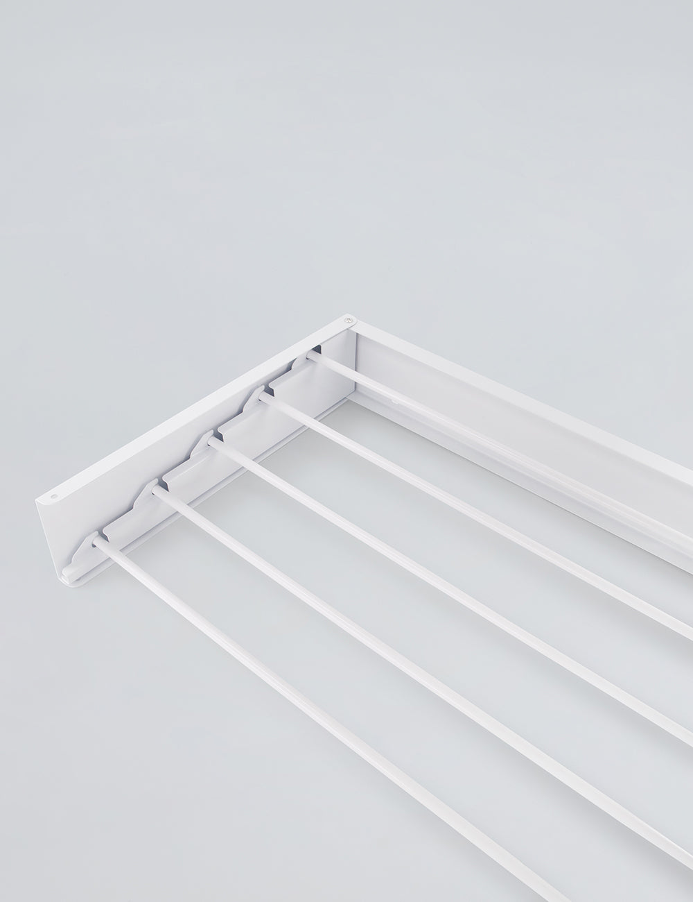 Tendedero de pared plegable para interiores y exteriores.