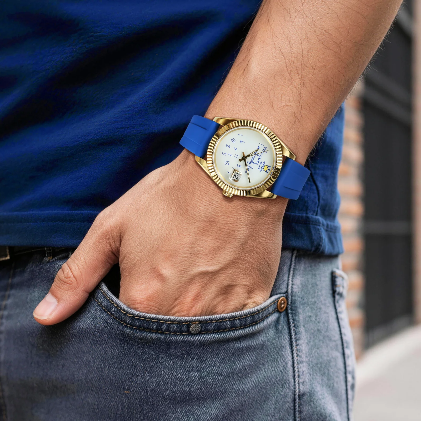 EONDATE MAXI FLUORO UHR  40 mm, SPÄTE KRONE