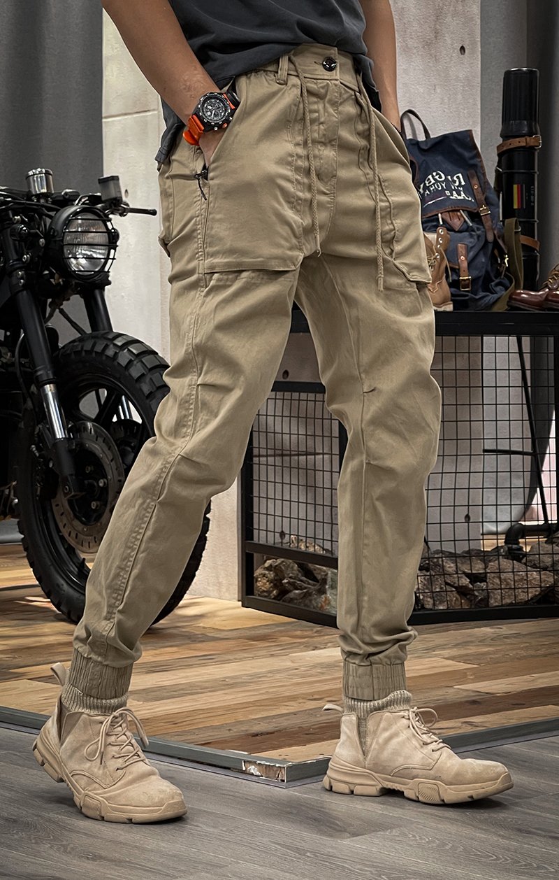 FRÜHLING: DISTRESSED SLIM FIT-BIKERJEANS FÜR HERREN