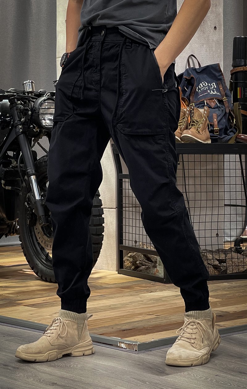 FRÜHLING: DISTRESSED SLIM FIT-BIKERJEANS FÜR HERREN