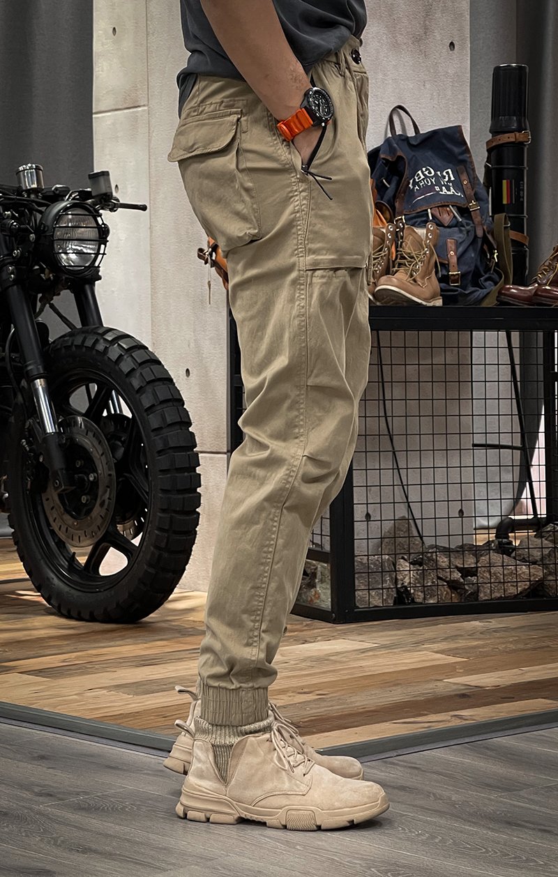 FRÜHLING: DISTRESSED SLIM FIT-BIKERJEANS FÜR HERREN