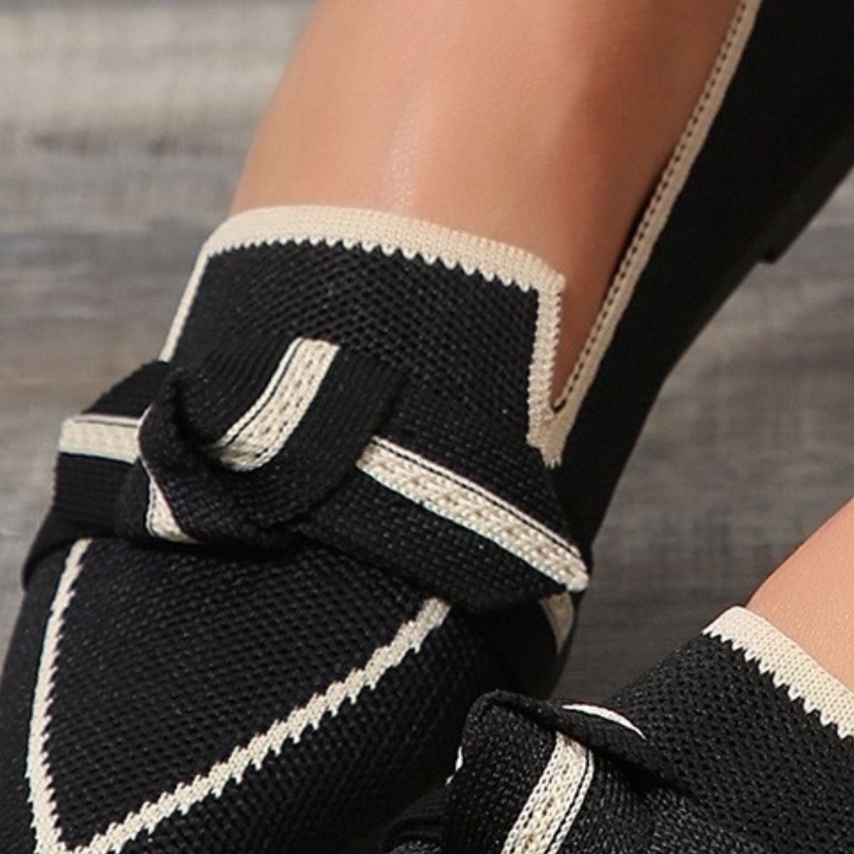 2025 New Women Comfortable Arch Support Non-Slip Flat Shoes