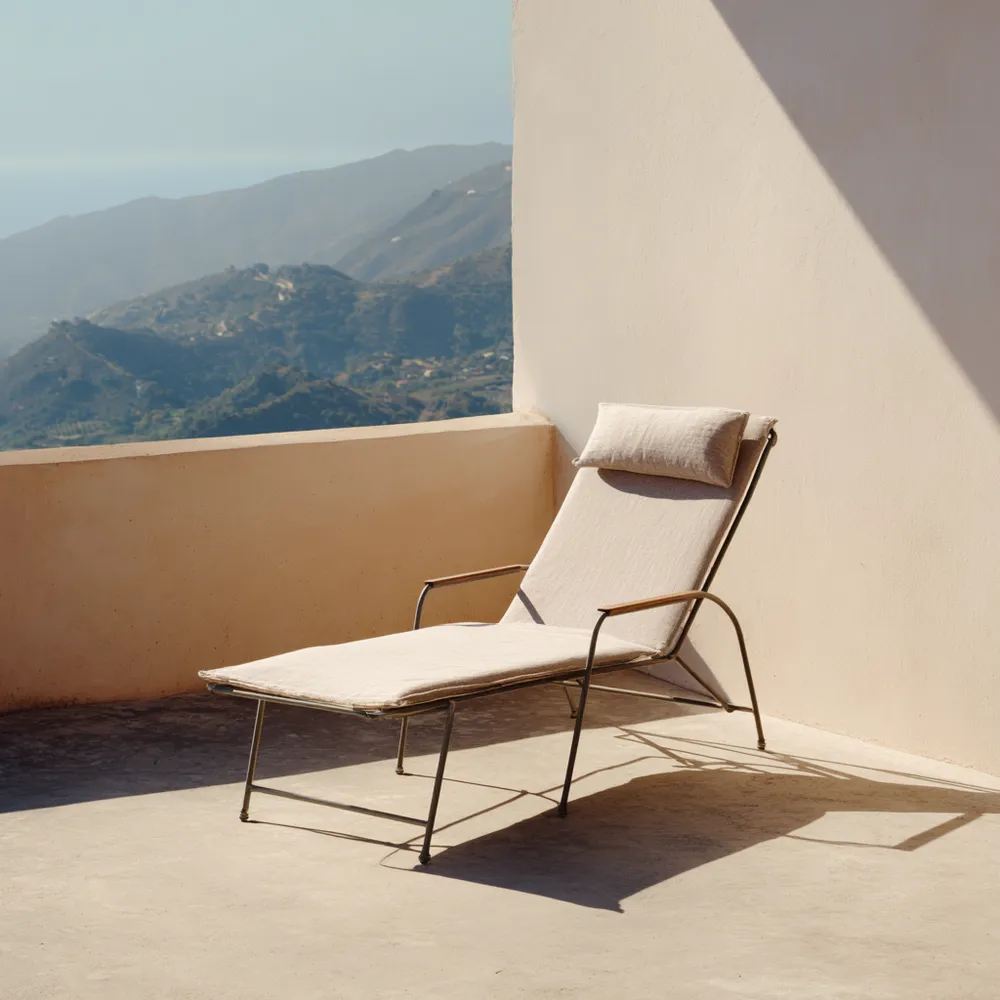 Chaise longue de jardin en métal 180x65x85 cm - Beige - Design moderne