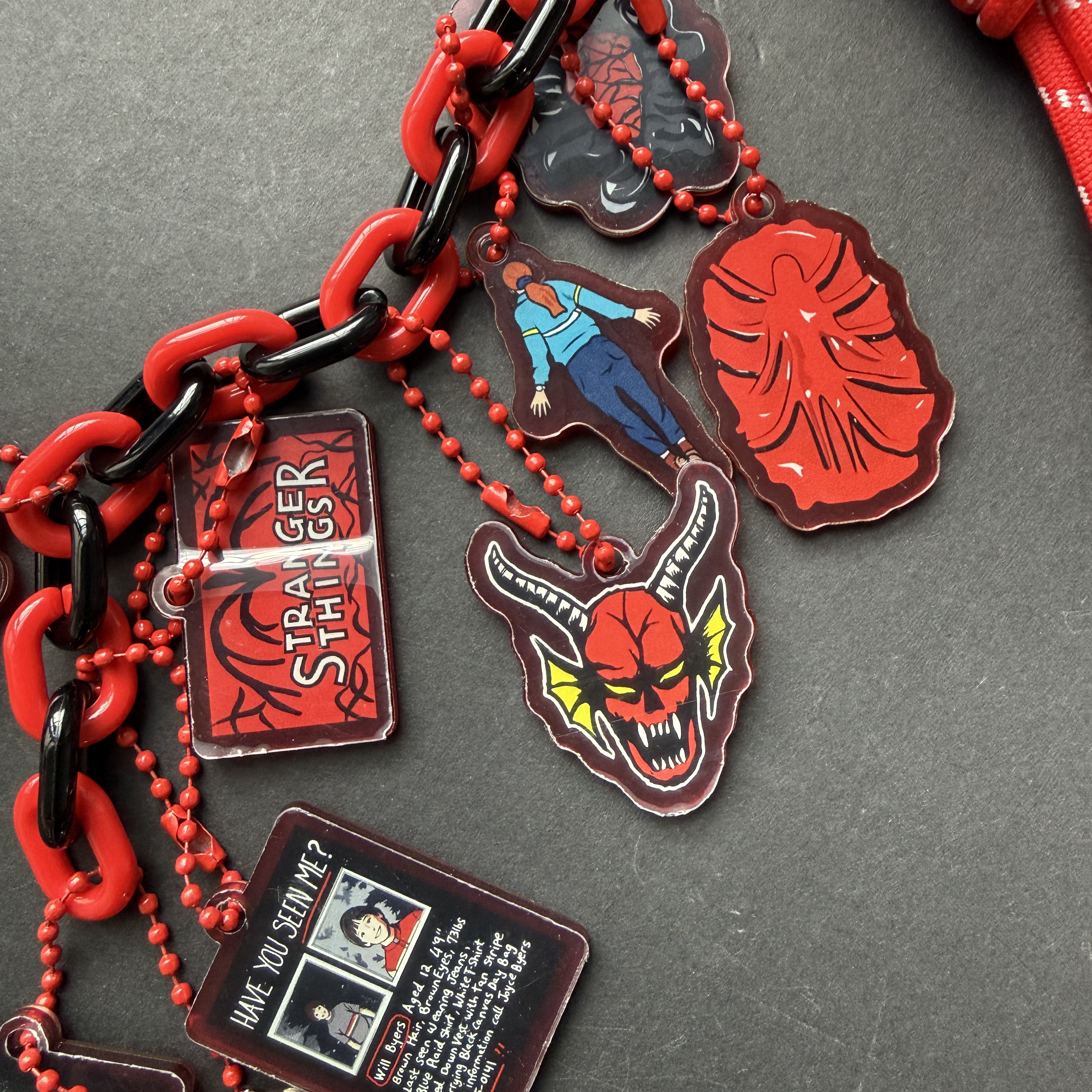 Handmade Stranger Things Bag Charm, Demogorgon Designer Keychain With Glowing Light Bulb, D&D Dice, Will Byers Missing Card, Hellfire Club Pendant, Backpack Accessory Gift for Fans