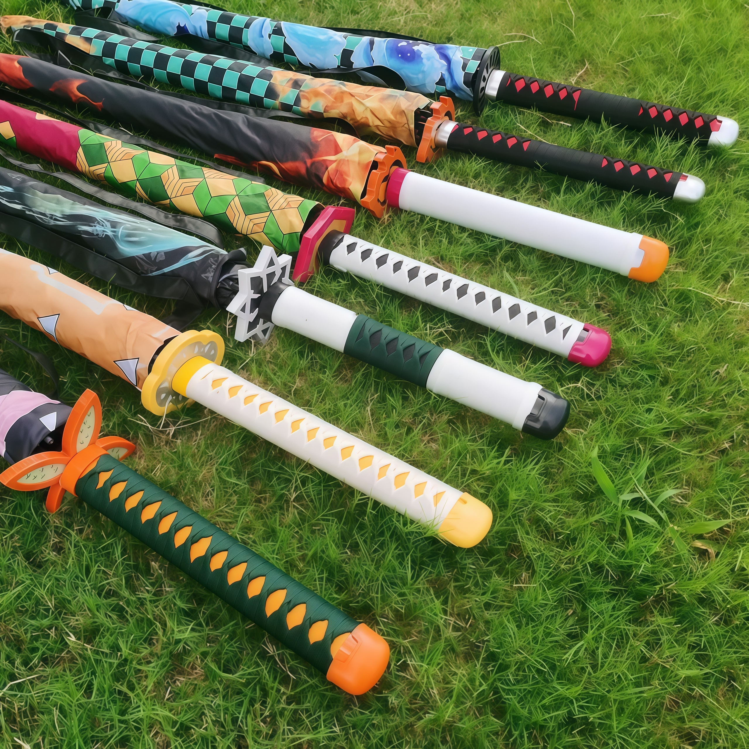 Samurai Katana Sword Handle Long Stick Umbrella,16‑Rib Semi‑Automatic Anime‑Style Print Cosplay Prop Rain Umbrella,Multiple Pattern Options