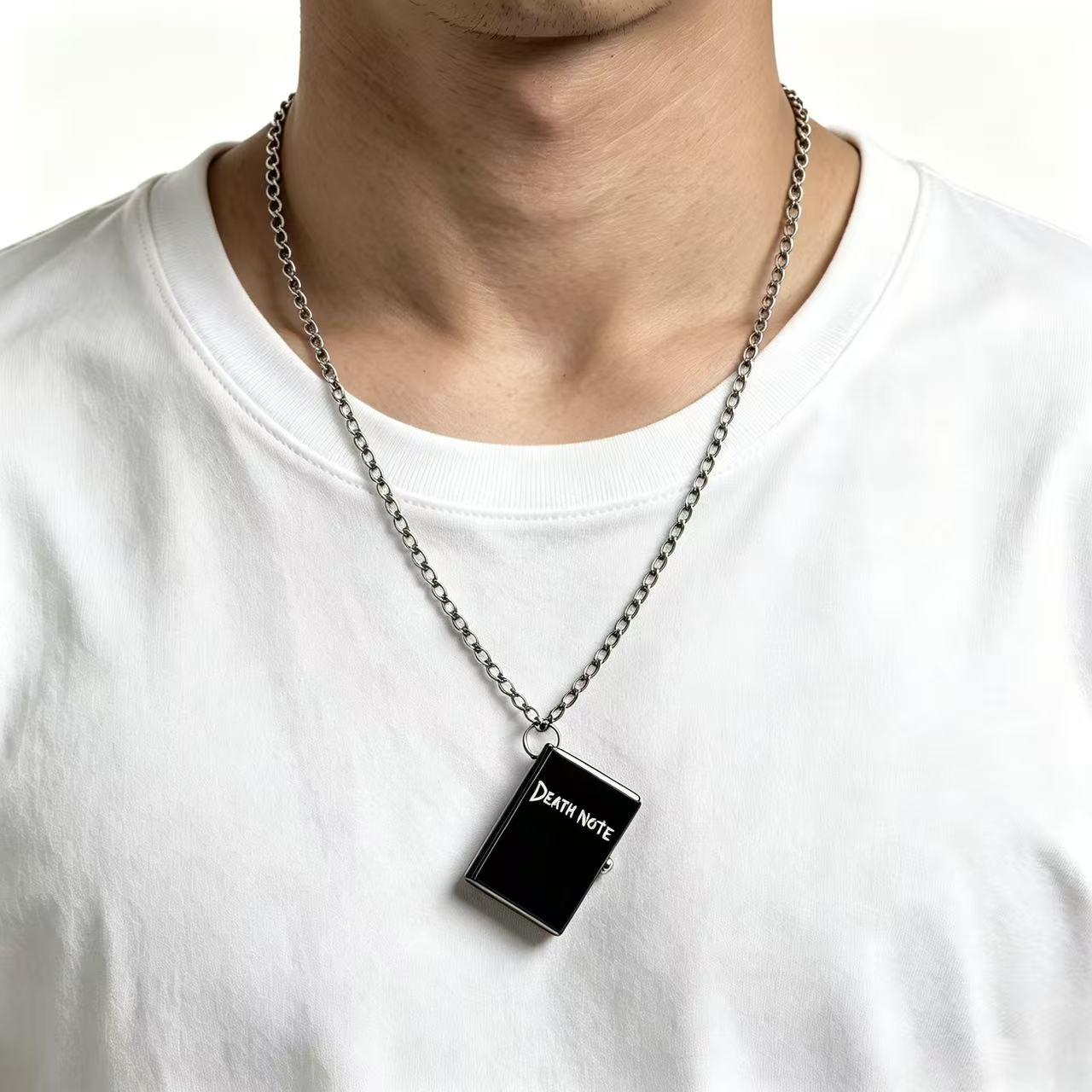 Death Note Book Shaped Pocket Watch with Chain, Anime Death Note Mini Book Pendant Watch, Vintage Quartz Pocket Watch Keychain Collectible for Anime Fans