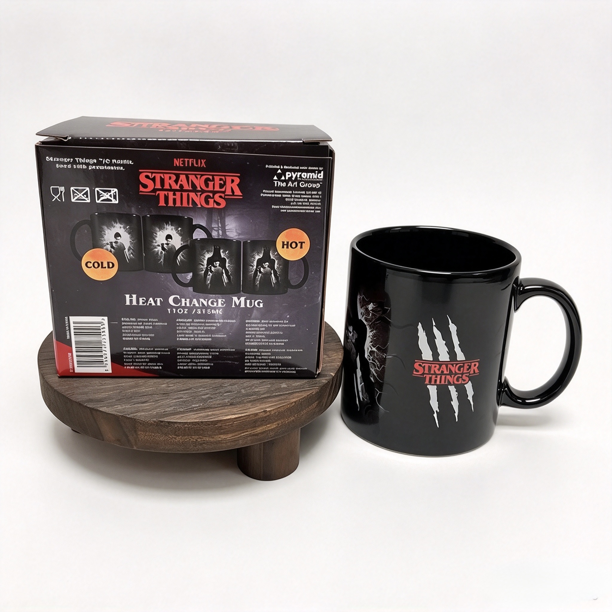 Stranger Things Heat Changing Ceramic Mug, 11oz Magic Color Reveal Coffee Cup for TV Show Fans