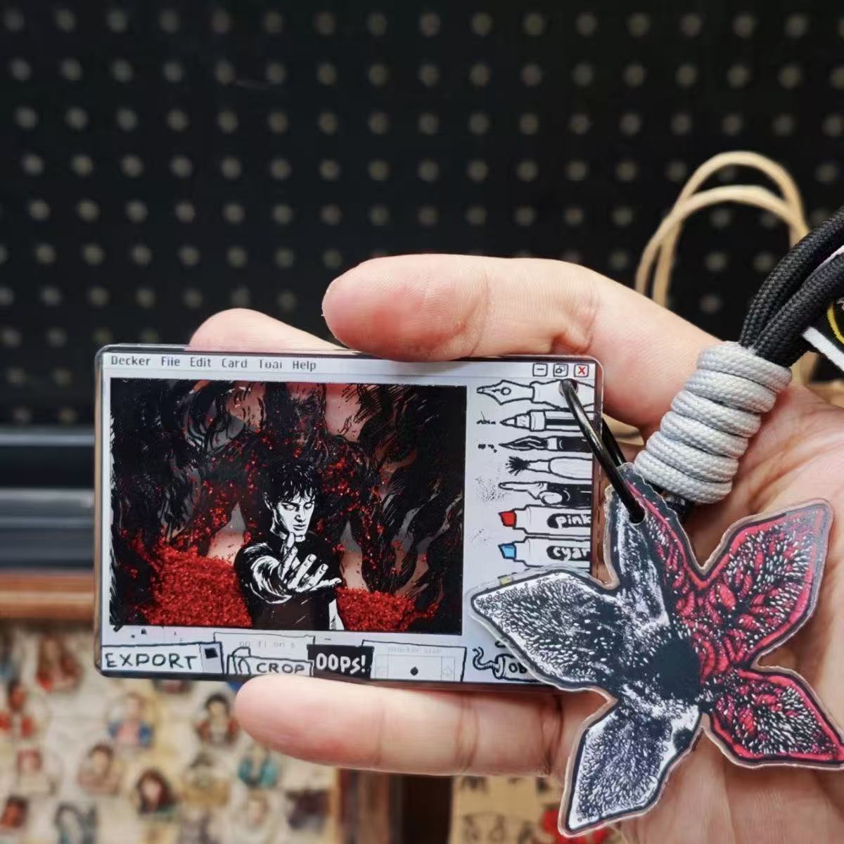 tranger Things The Upside Down Quicksand Card & Demogorgon Keychain Set, Horror TV Fan Collectible Key Pendant Gift