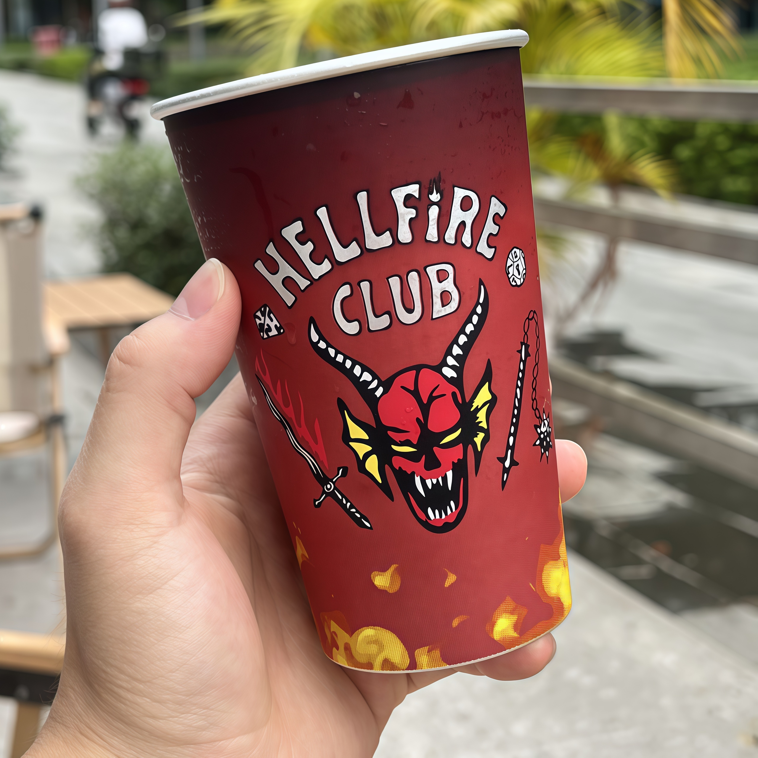 Stranger Things Hellfire Club Cold Color Changing Cup| Food‑Grade Aluminum Novelty Collectible Gift for Fans