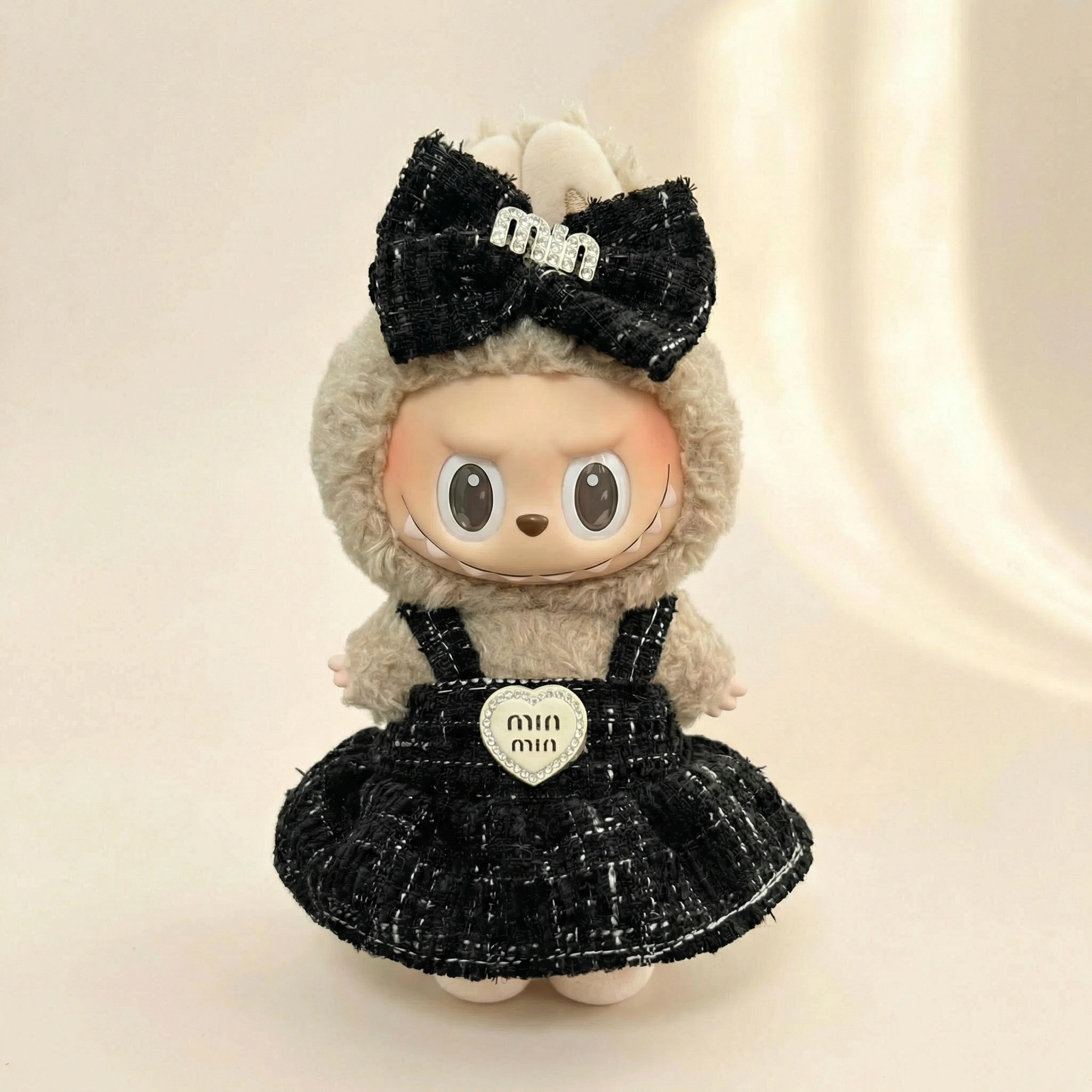 17CM Doll Clothes Set – Black Dress with Bow Headband, Perfect Gift for Mini Dolls
