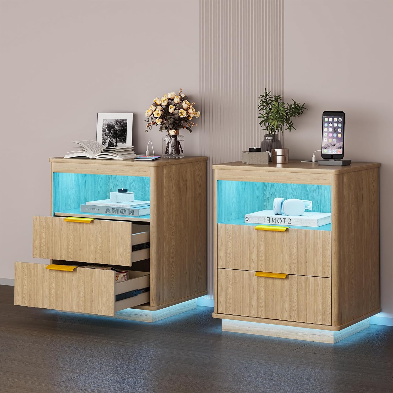 Vlsrka Table de Chevet Lot de 2 avec Lumières LED et Station de Charge, Table de Nuit avec Ports USB/Type-C, Moderne Chevet de lit avec 2 tiroirs, Bois Table de Chevet pour Chambre à Coucher, Bois-Oakmypad