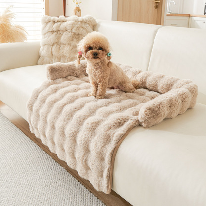 Rabbit fur pet mat
