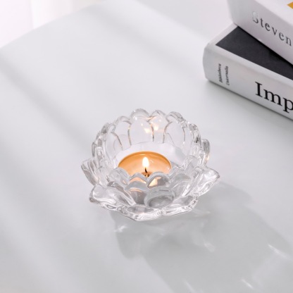 Glaskerzenständer zur Heimdekoration