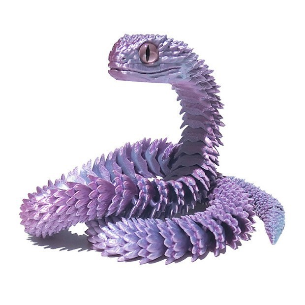 Bedruckte Viper-Figur, die im Dunkeln leuchtet