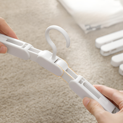 Cintre pliable pour voyage