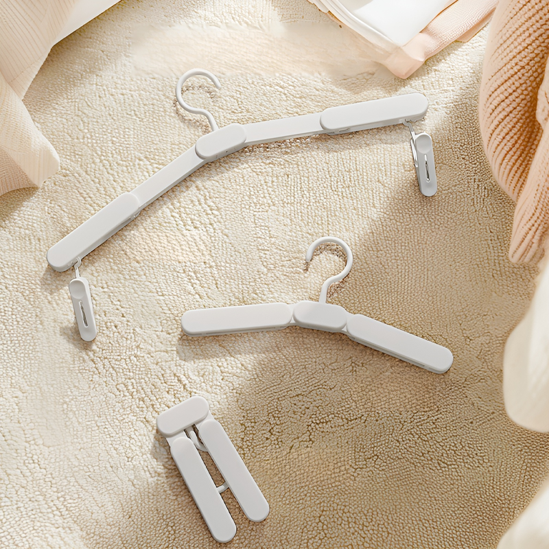 Cintre pliable pour voyage