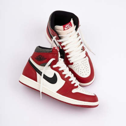 NIKE SNEAKER MYSTERY BOX