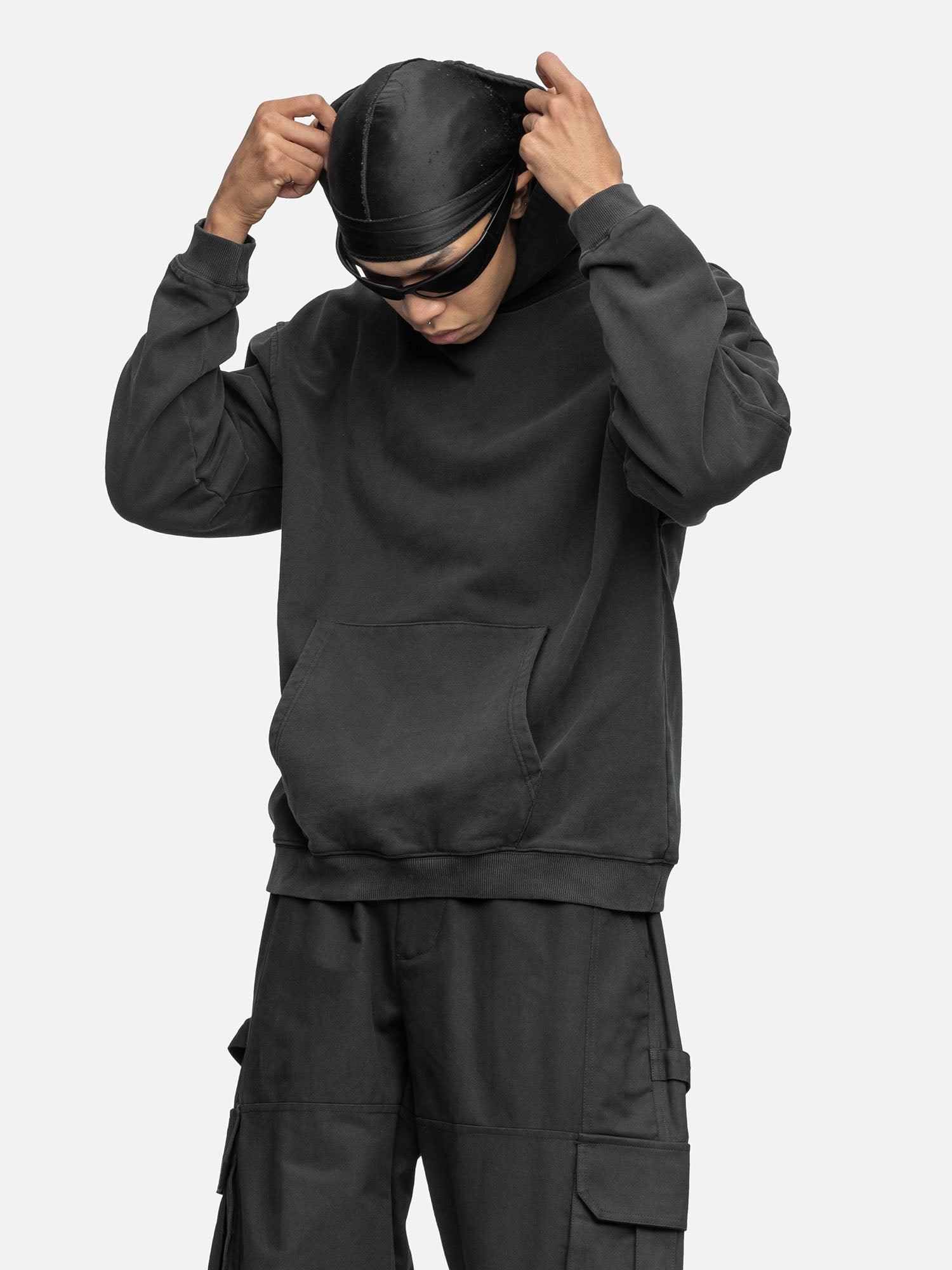 OVERSIZED HOODIE WASHED BLACK