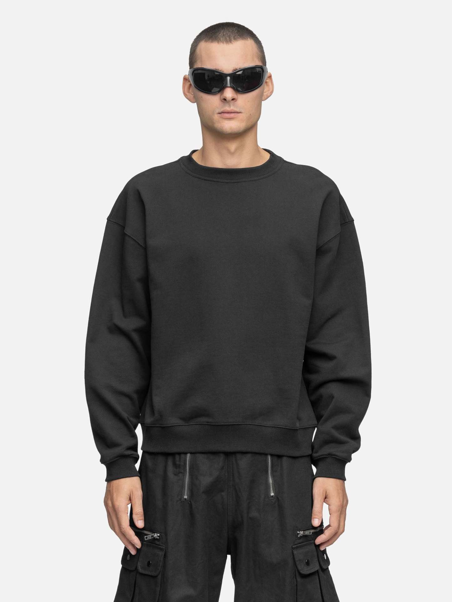 OVERSIZED SWEATSHIRT BLACK