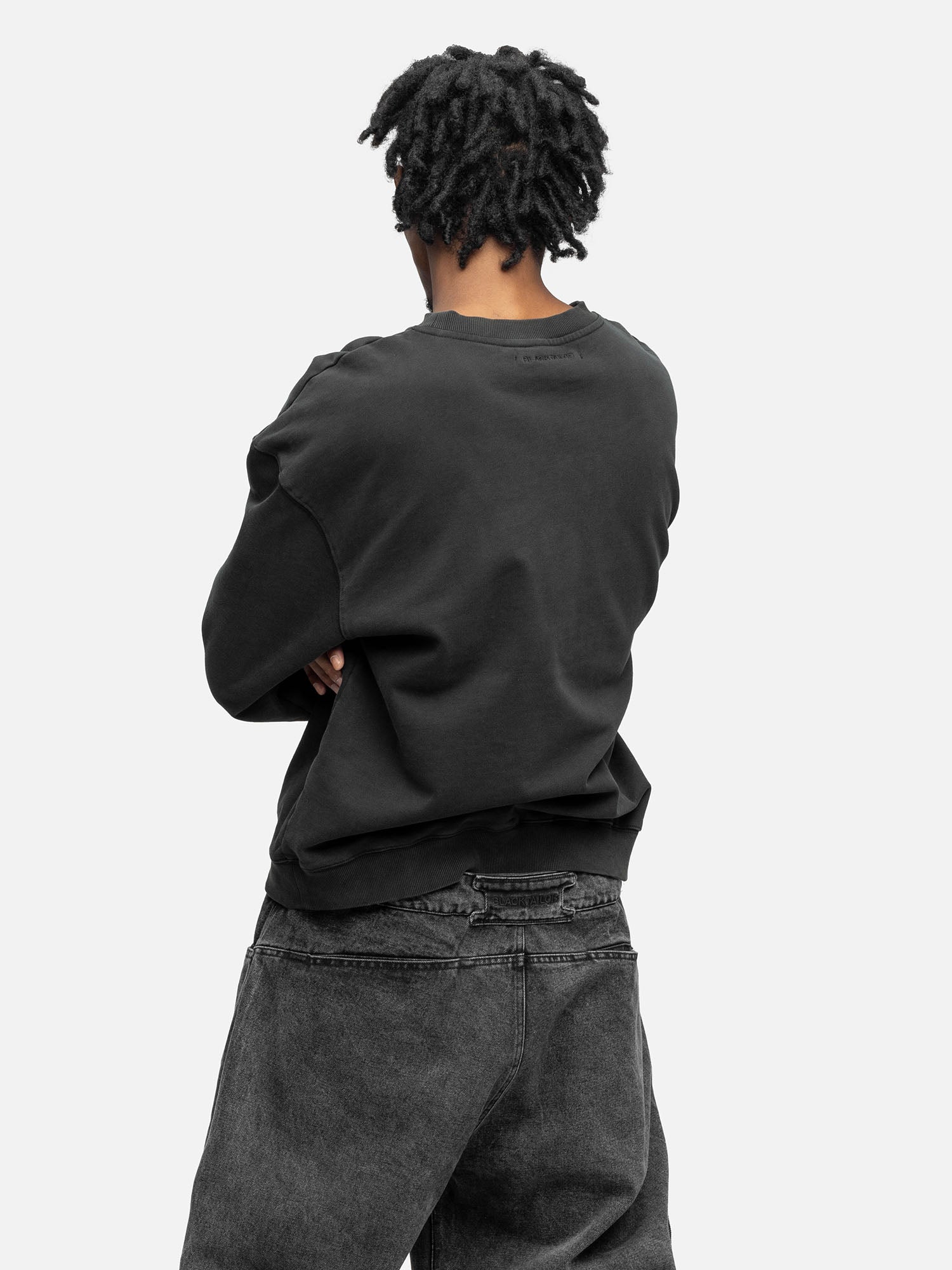 OVERSIZED SWEATSHIRT WASHED BLACK