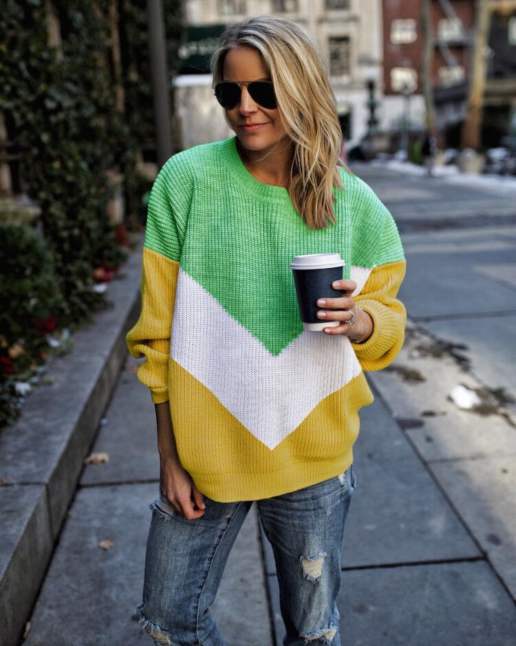 Crewneck Pullover Knit Sweater with Color-Block Splicing, Loose Fit