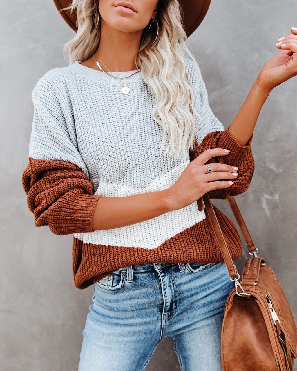 Crewneck Pullover Knit Sweater with Color-Block Splicing, Loose Fit