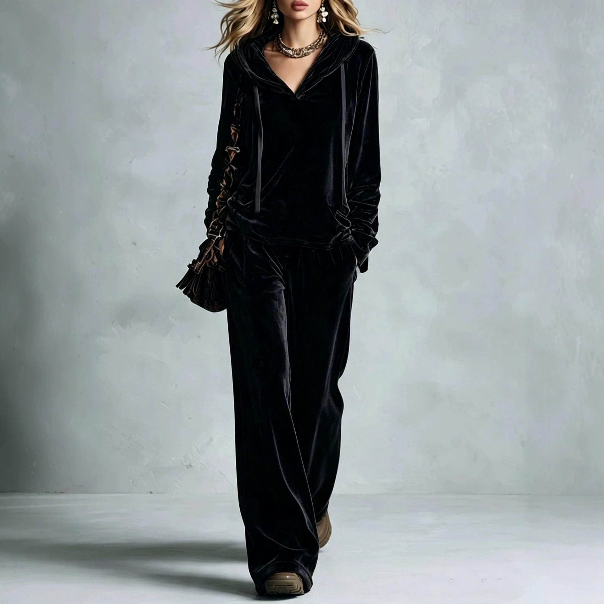 Women's Solid Korean Velvet Hoodie & Wide-Leg Pants Set