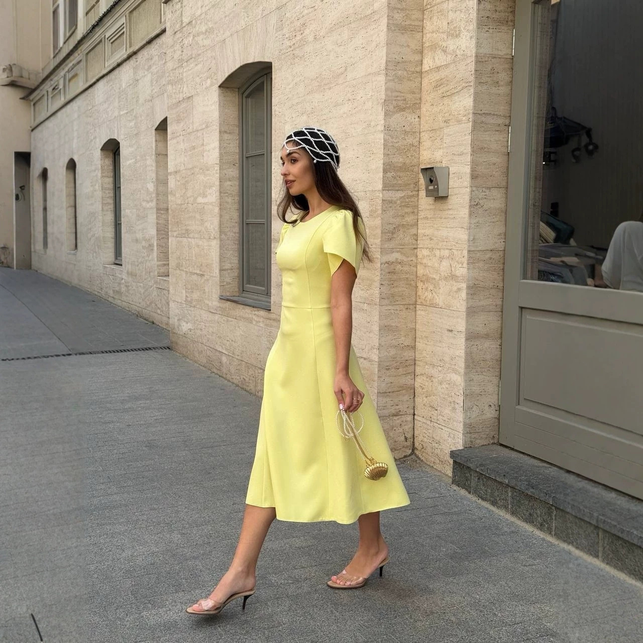 Solid Color A-Line Dress with Waist-Cinching Design