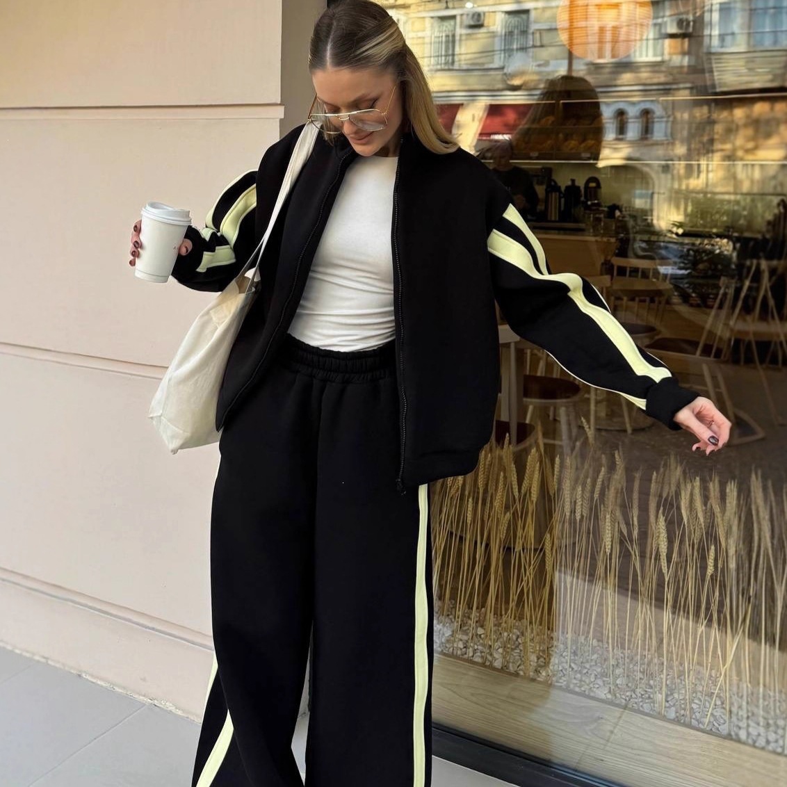 Women's Colorblock Zip-Up Stand Collar Cardigan & Striped Jogger Two-Piece Set