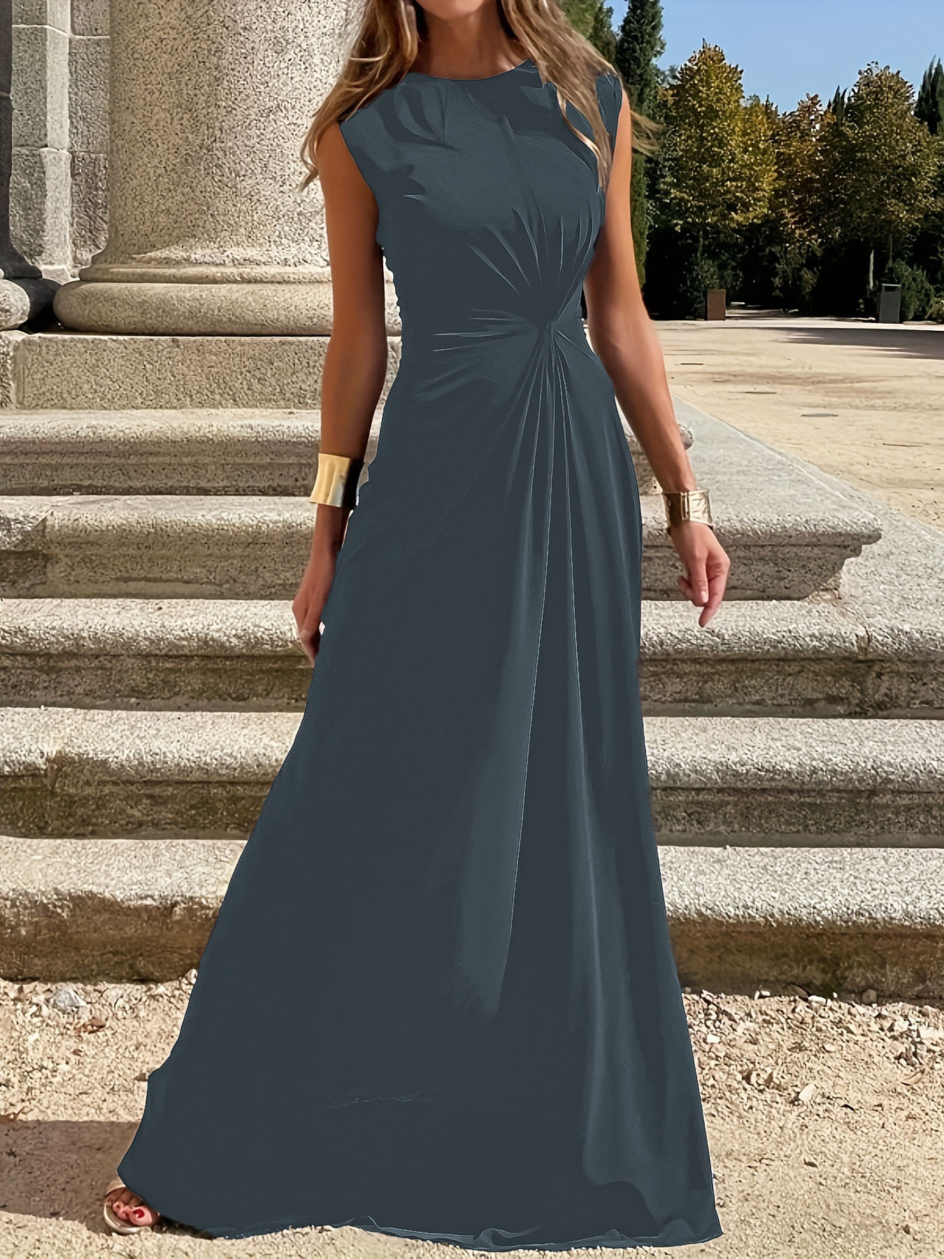 Women's Elegant Round Neck Sleeveless Long Dress Waist-Cinched Commuter