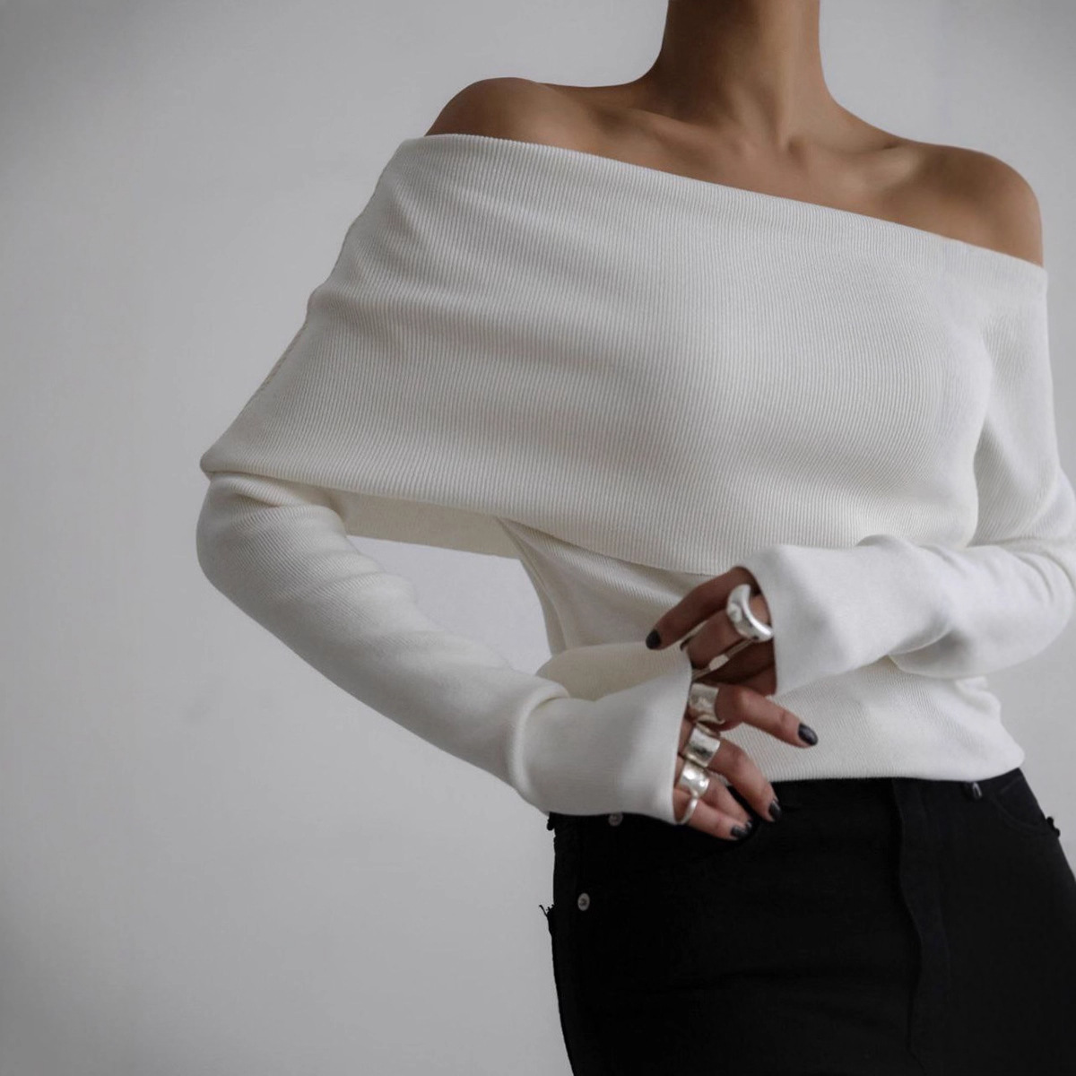 Women's Off-Shoulder Long-Sleeve Knit Top Slim Fit