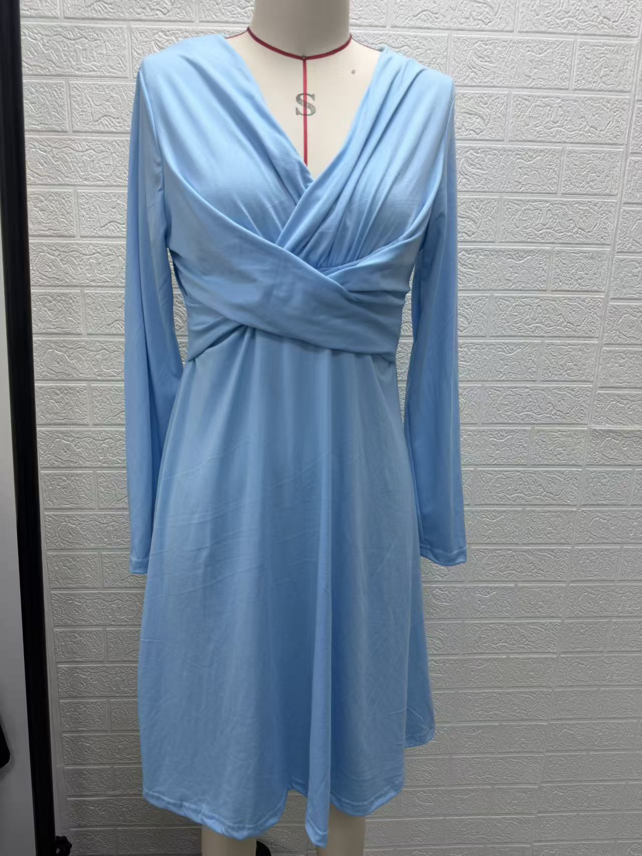Solid V-Neck Cross Ruched Long Sleeve Midi Dress