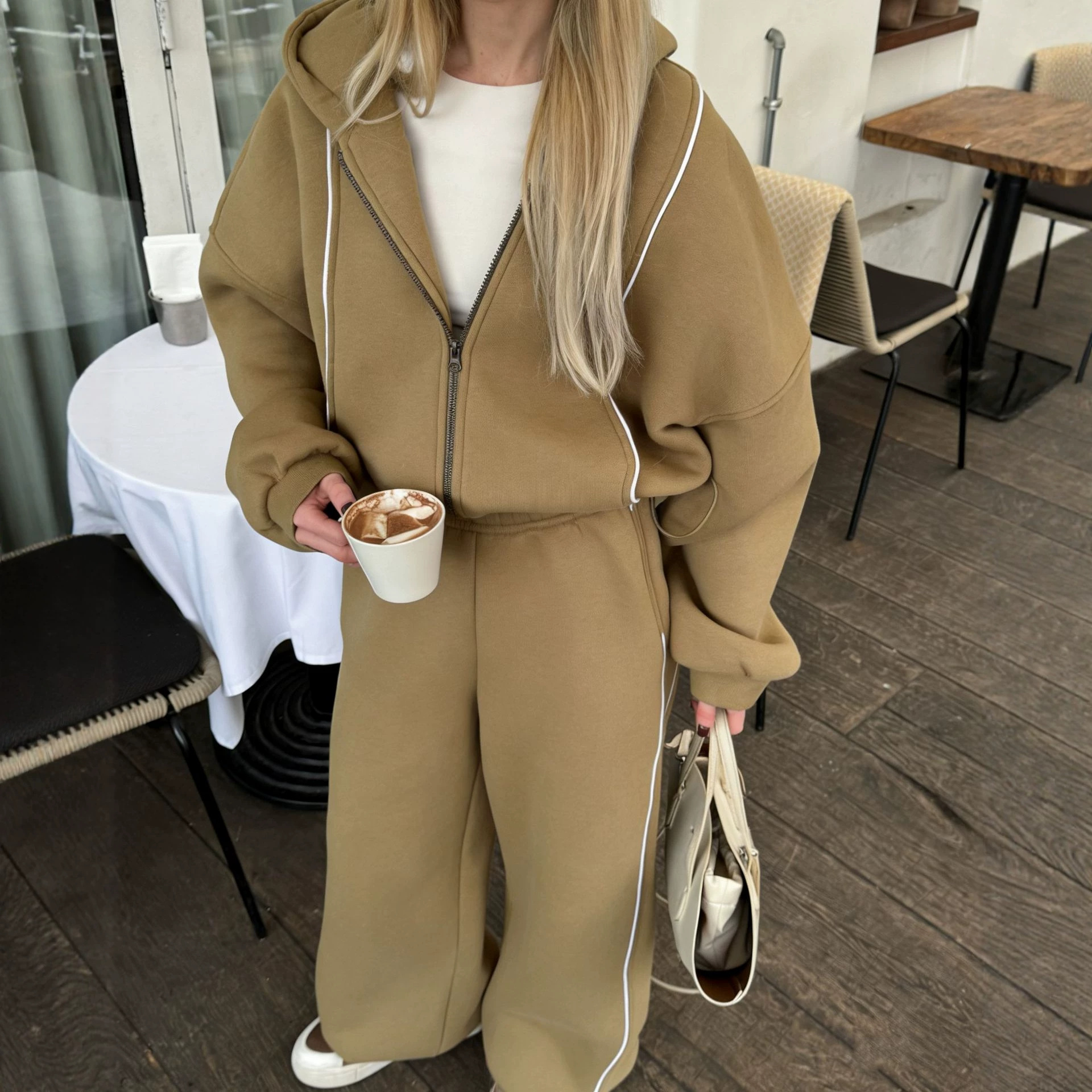 Women's Casual Hooded Zip-Up Sweatshirt and Wide-Leg Pants Set