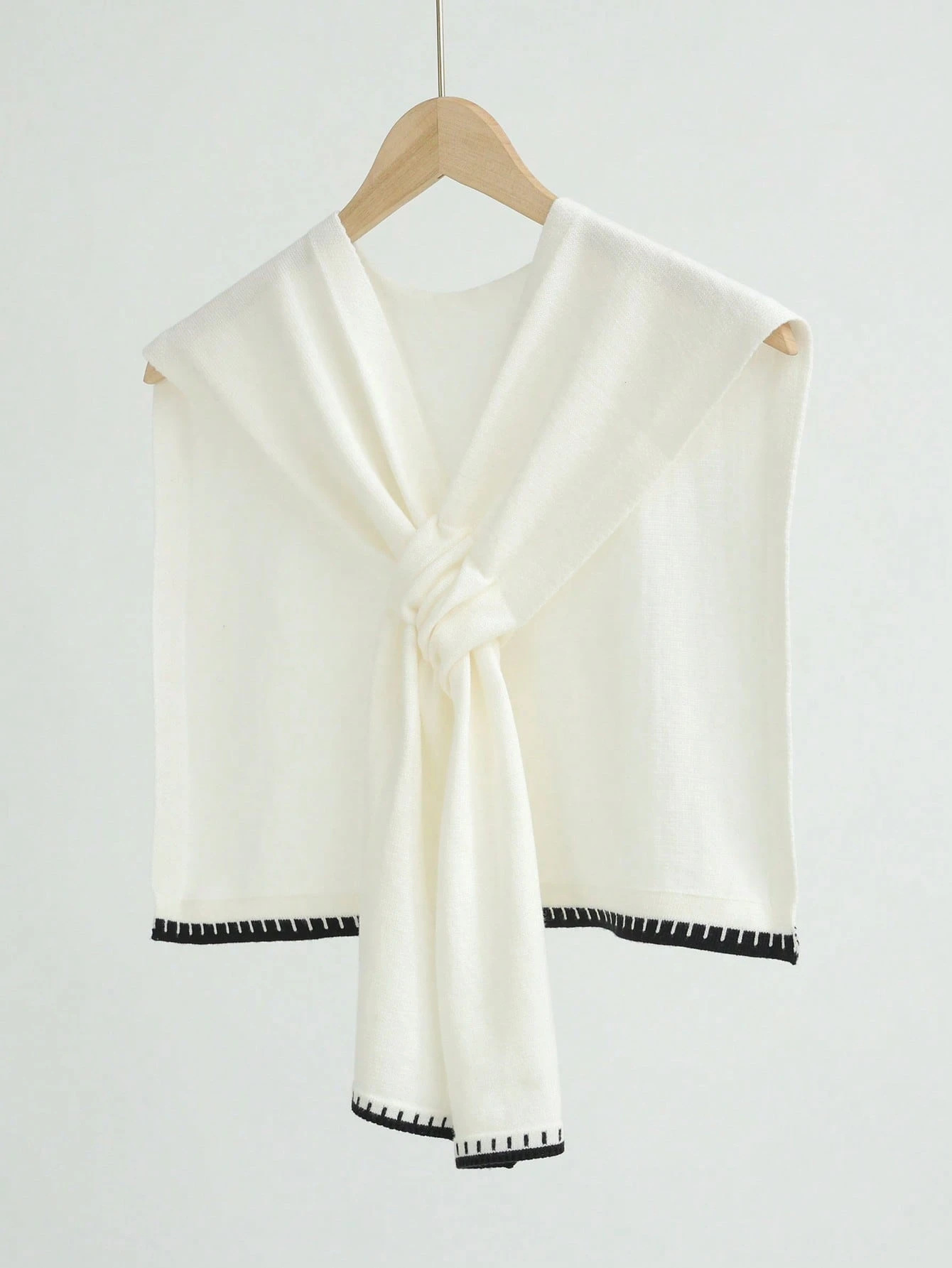 Korean-Style Knit Mini Shawl for Women – Versatile Layering Scarf