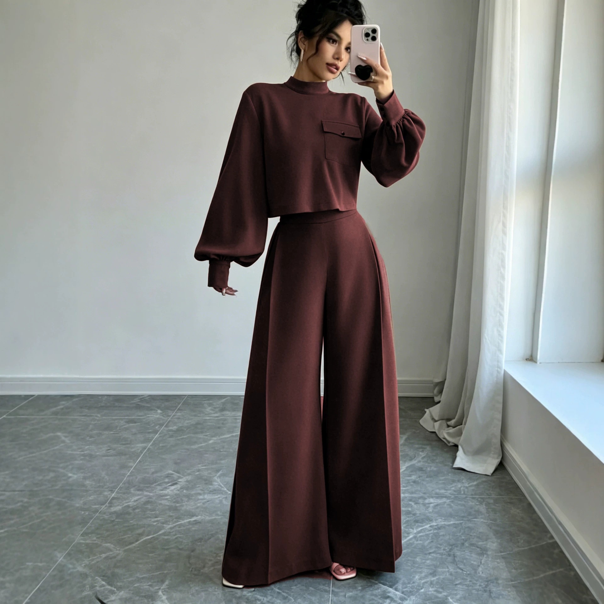Women's Solid Color Wide-Leg Pants Set with Long-Sleeve Cropped Top
