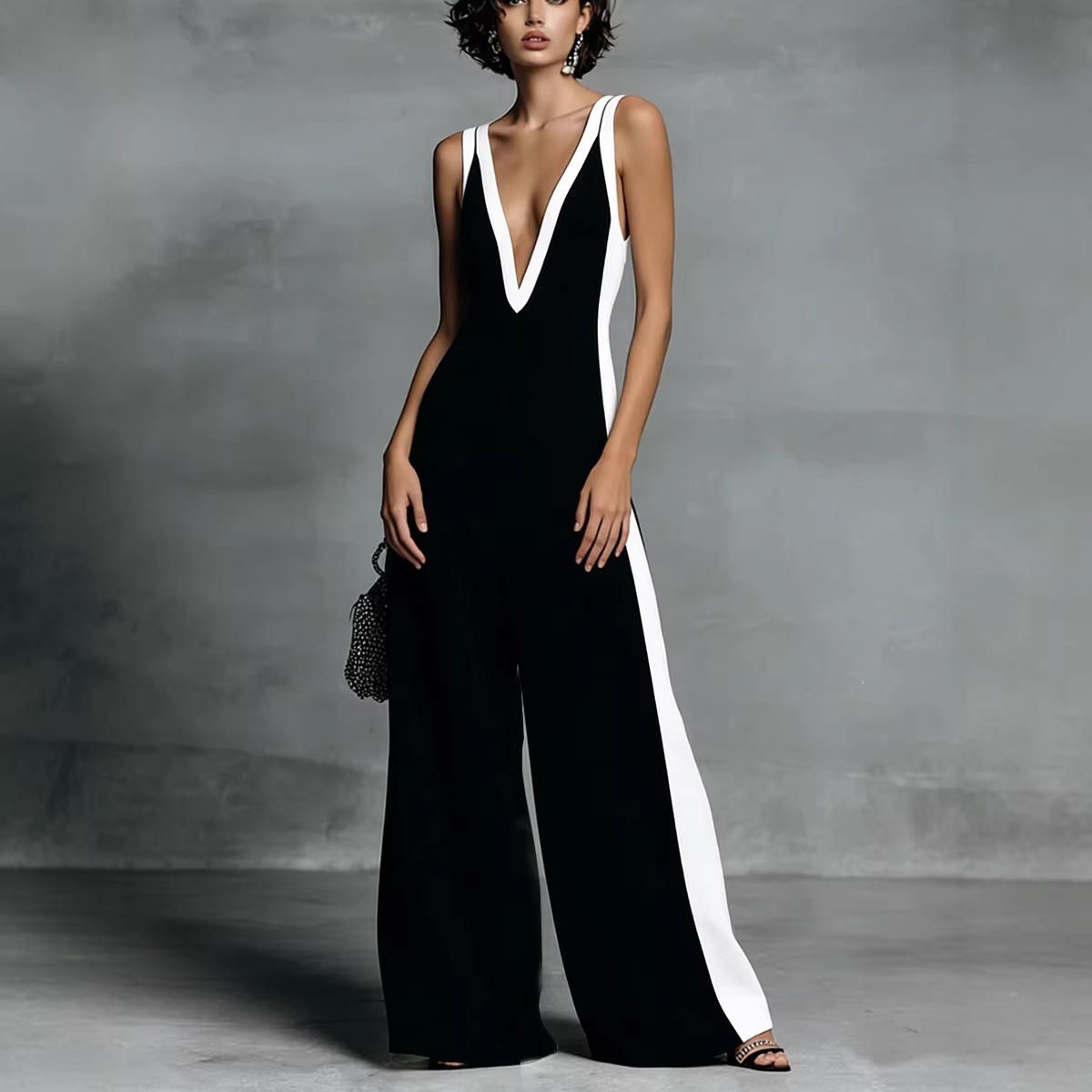 Women's Sleeveless V-Neck Colorblock Wide-Leg Jumpsuit