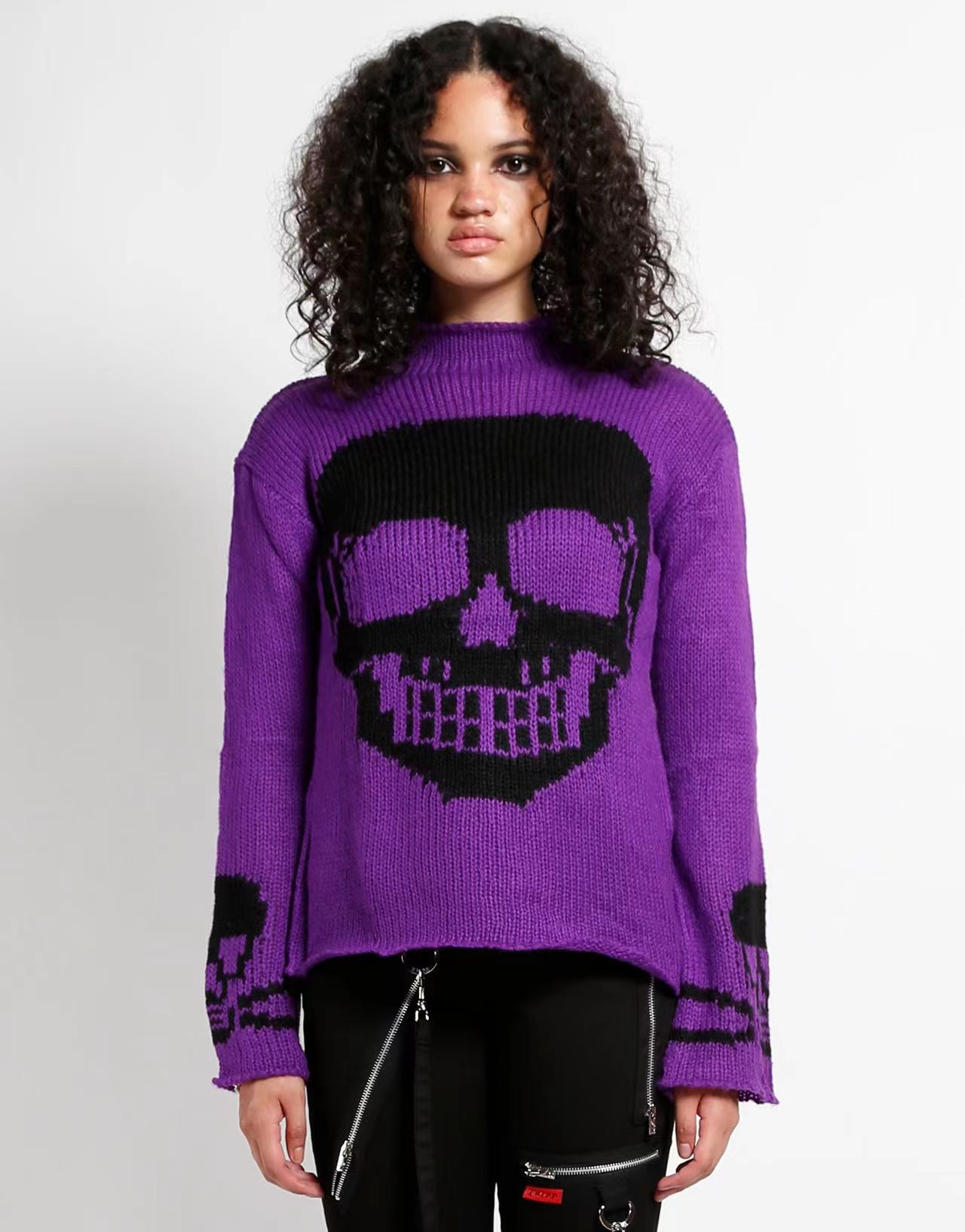 Women's Skull Graphic Long Sleeve Knit Sweater