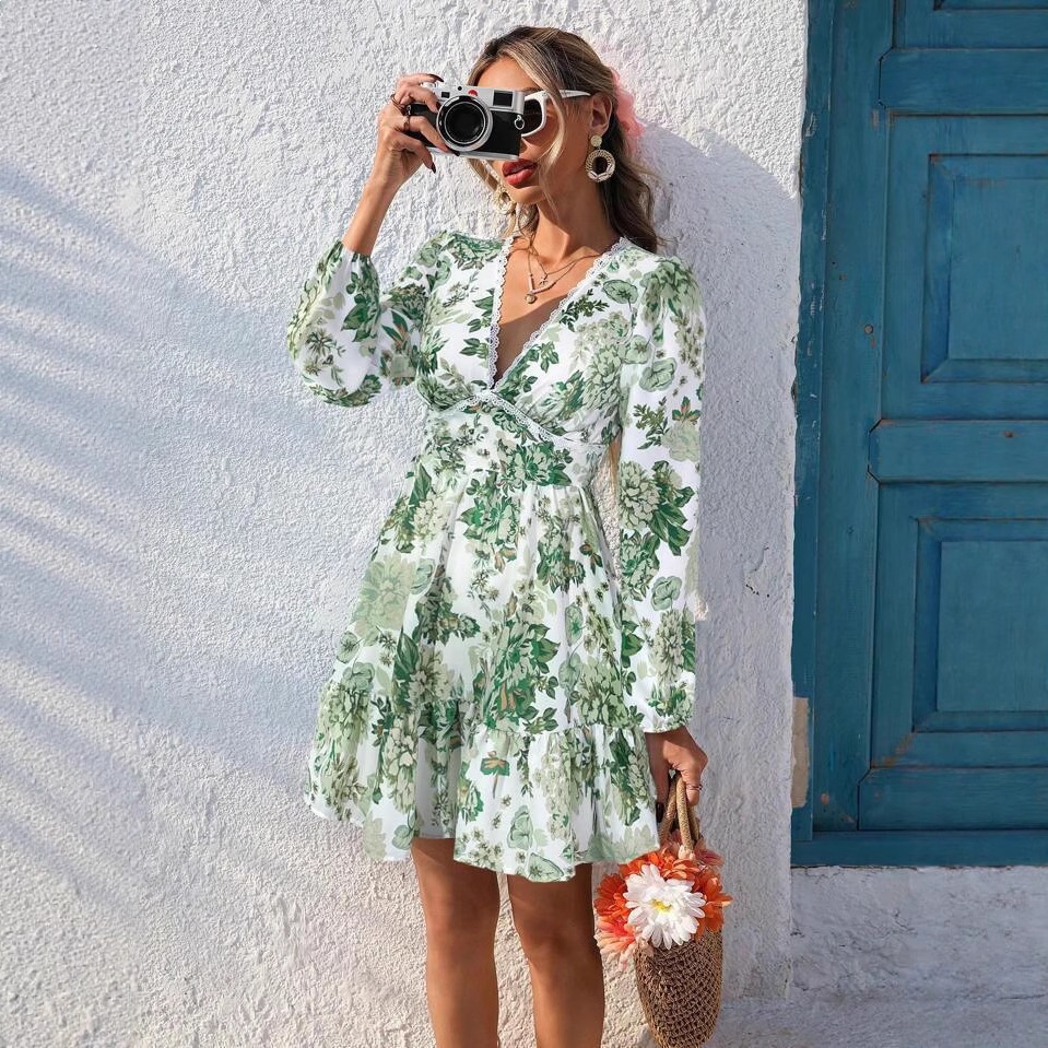 Lace Trim V-Neck Floral Print Long Sleeve Casual Vacation Dress