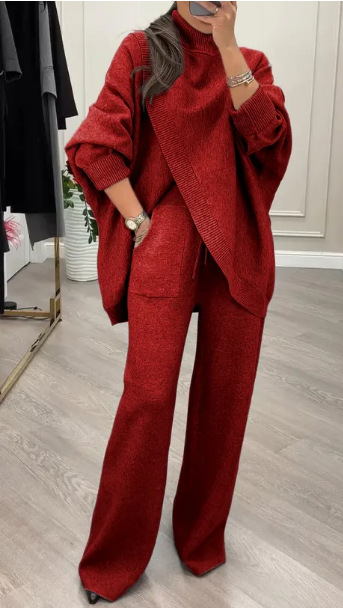 Women's Solid V-Neck Button-Front Slim Knit Two-Piece Set