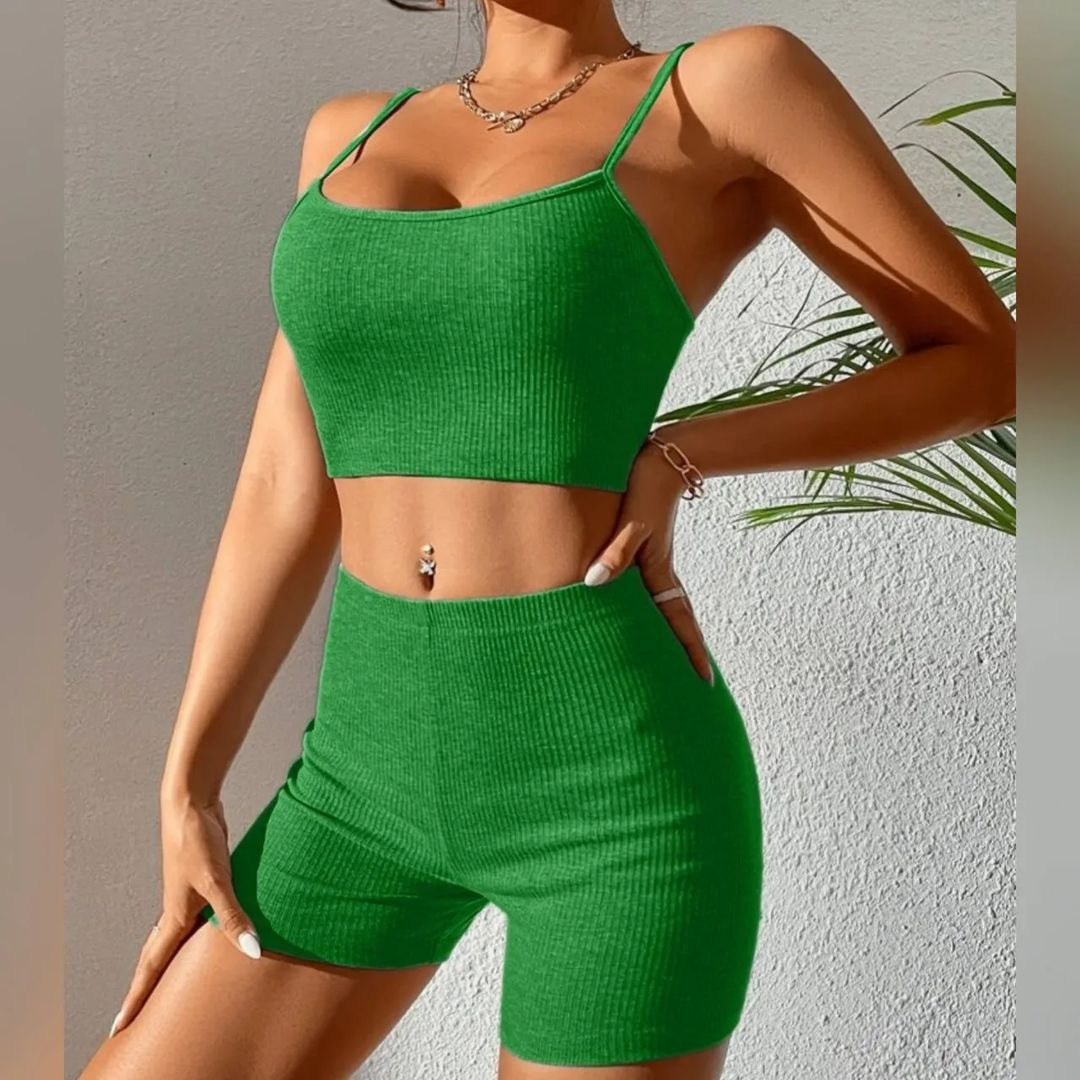 Women's Sleeveless Cami & Shorts Yoga Set